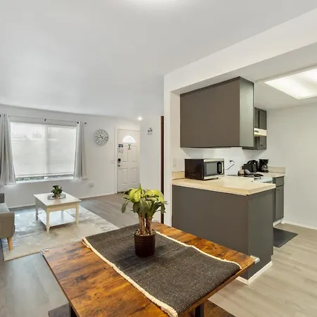 Central Bellevue Retreat